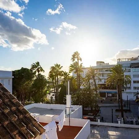 Atico Coqueto En Marbella, Cerca Puerto Banus